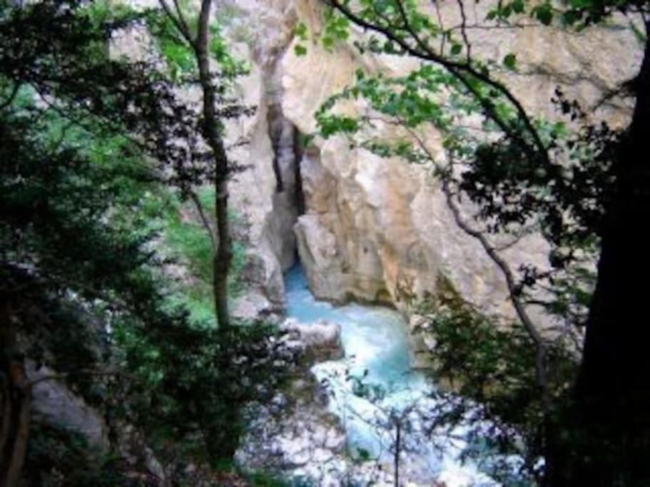 Mazet 55 Gorges Du Verdon Saint-Martin-de-Brômes Exterior photo
